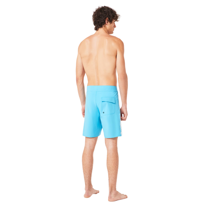 Oakley Quiver RC 19” Boardshort Light Blue