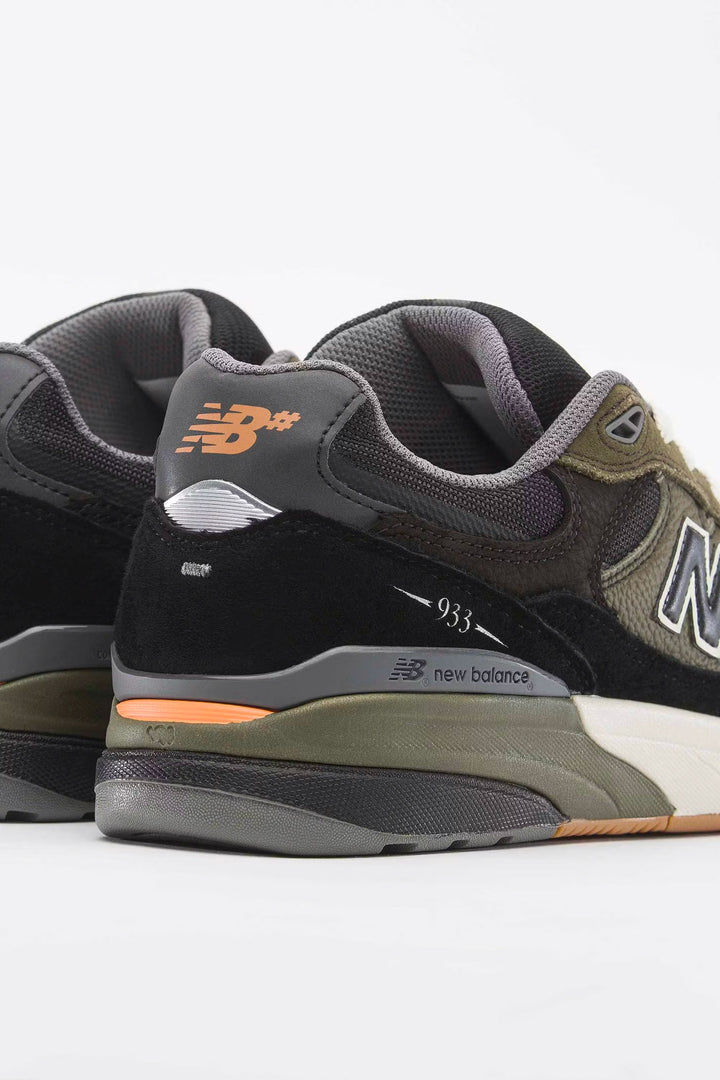 New Balance Numeric Reynolds 933 *WIDE 2E* "Black/Olive" NM933BST