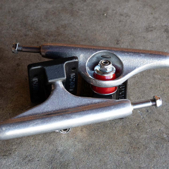 Independent Stage 11 Hollow Silver Ano Black Trucks (Sold As A Single Truck)