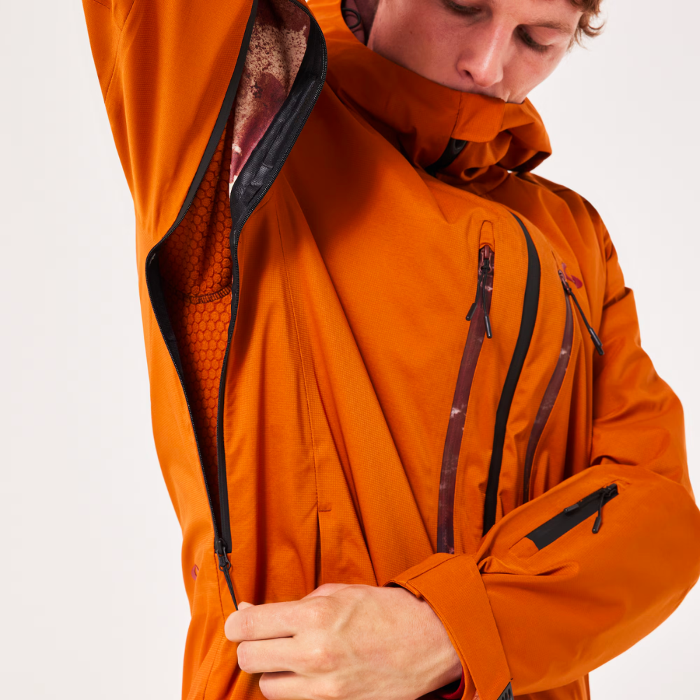 Oakley TC Outpost RC Shell Jacket Ginger – Eastern Boarder Oakley TC Outpost RC Shell Jacket Ginger – Eastern Boarder
