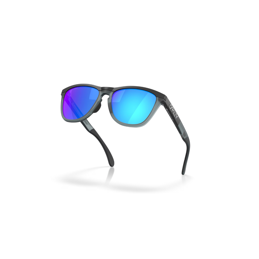 Oakley Frogskins Range Sunglasses Matte Black (Prizm Sapphire Oakley Frogskins Range Sunglasses Matte Black (Prizm Sapphire