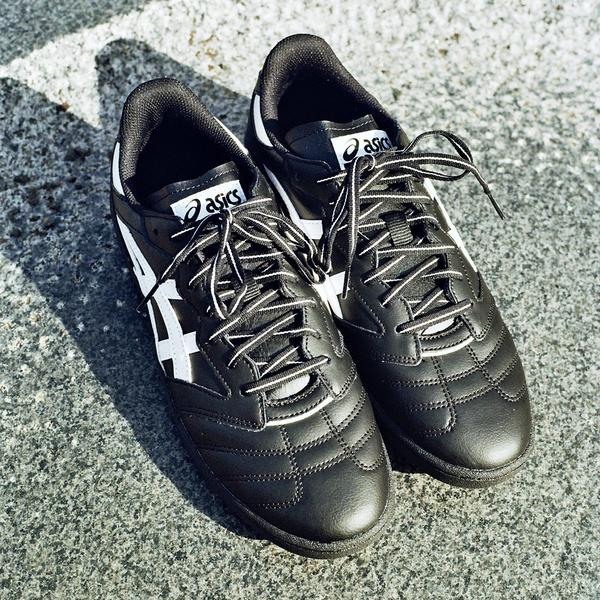 Asics Leggerezza FB (Black/Bright White) – Eastern Boarder
