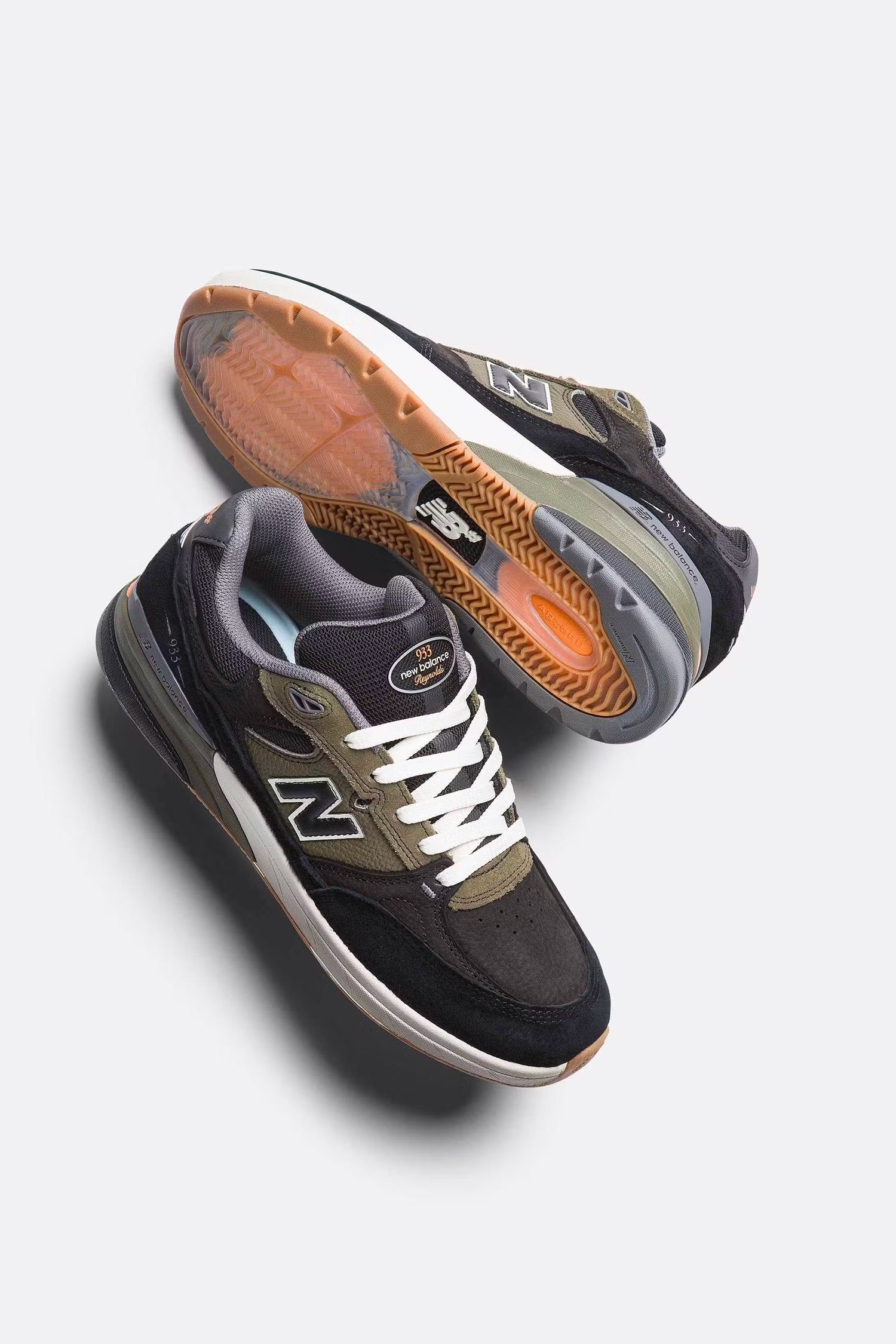 New Balance Numeric Reynolds 933 