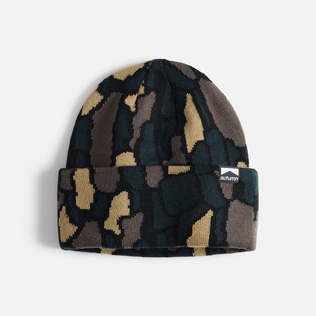 Autumn Treebark Beanie - Black