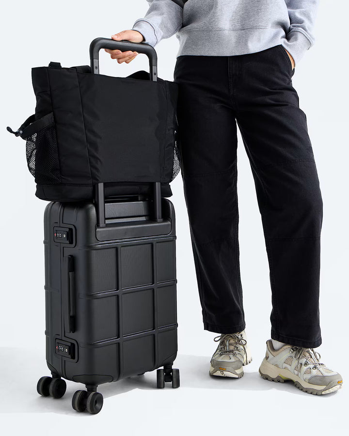 The North Face Hot Shot Tote Black