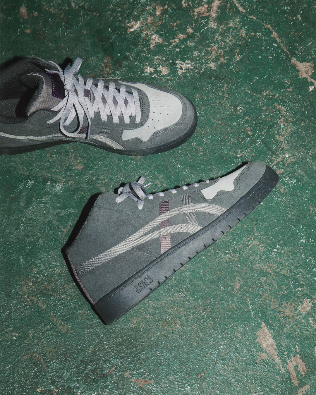 Asics x Late Nite Stars Japan Pro MT (Graphite Grey/Clay Grey)