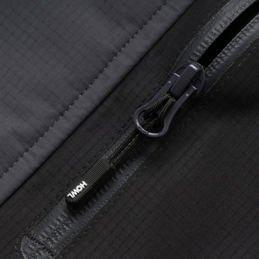 Howl Shell Snowboard Jacket - Black