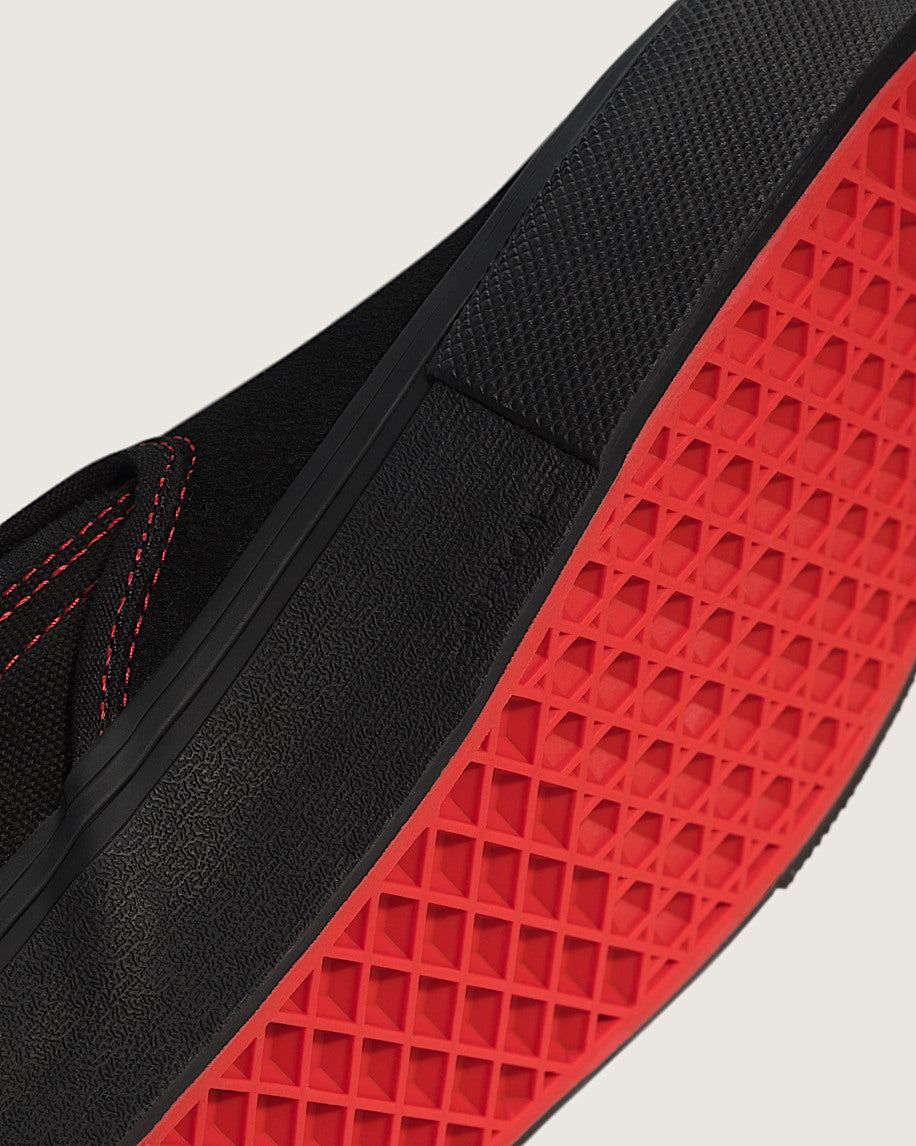 Vans Skate Slip On Black/Black/Red