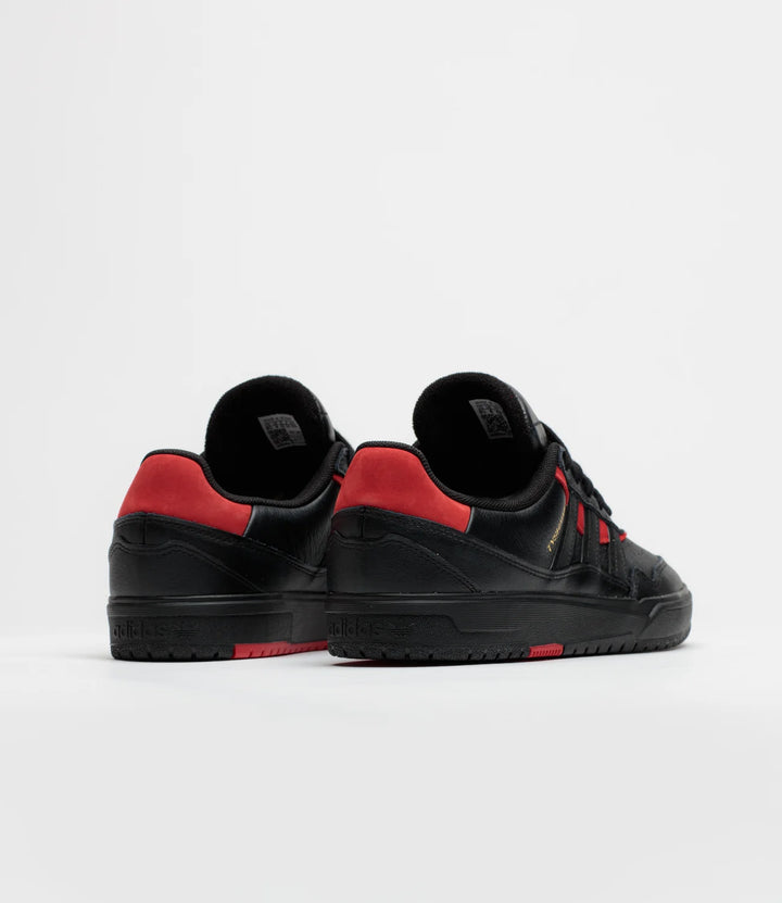Adidas Tyshawn II (Core Black/Core Black/Better Scarlet)
