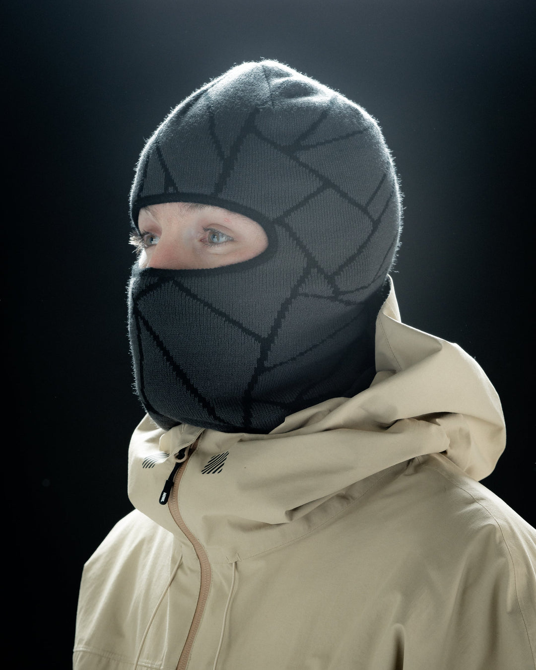 Howl Arcade Facemask Black