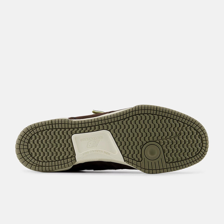 New Balance Numeric x Krooked 600 Tom Knox (NM600KKD)
