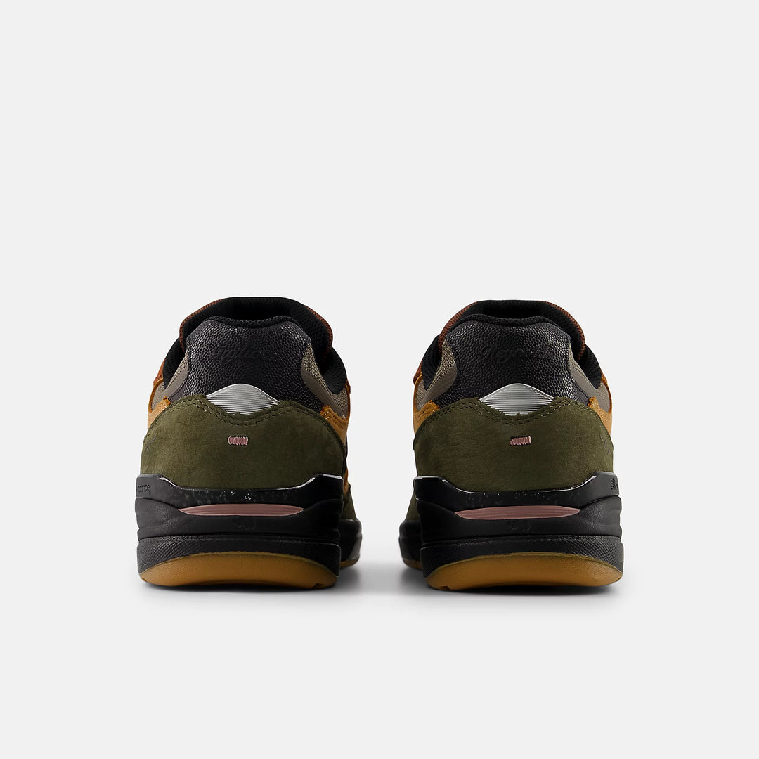 New Balance Numeric Reynolds 933 Lotties NM933LOT