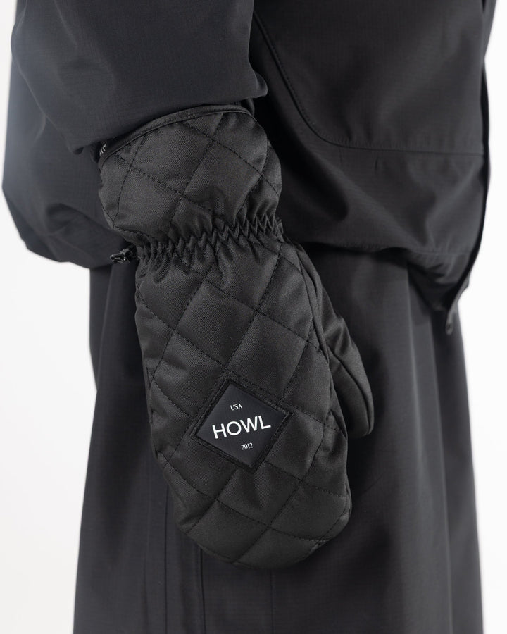 Howl Quilted Mitt Black