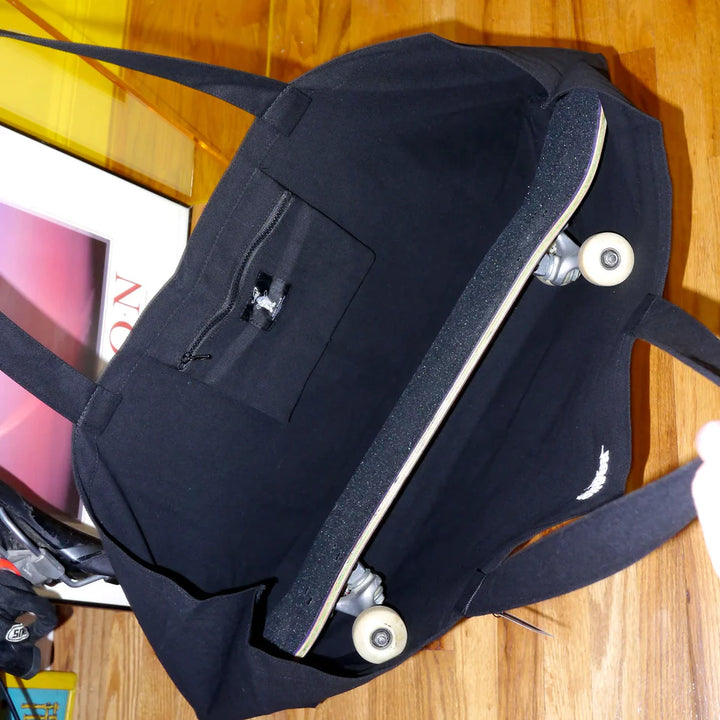 Snack XXXL Skate Tote Bag Black