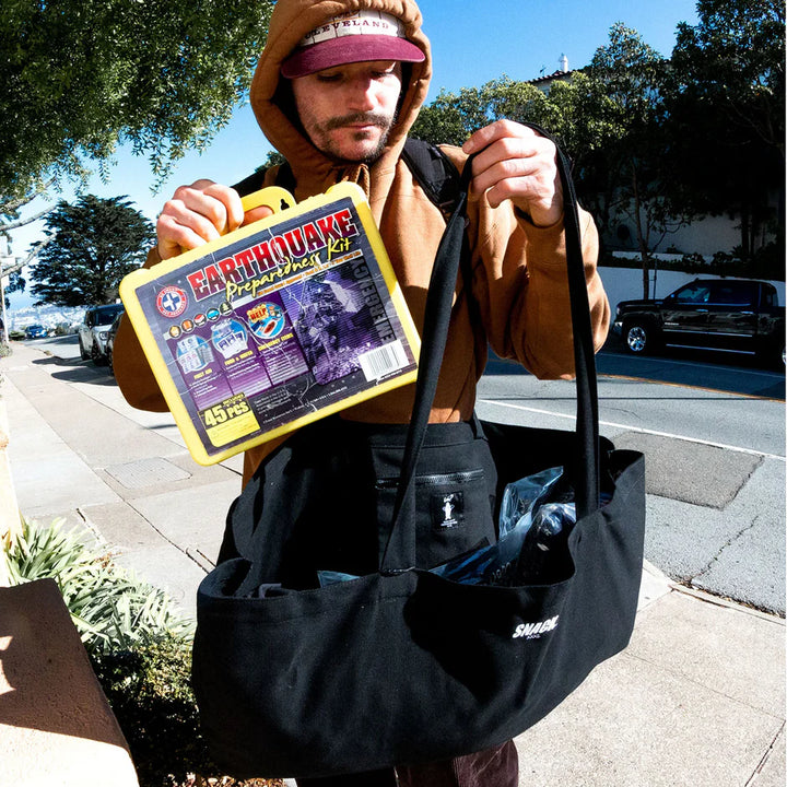 Snack XXXL Skate Tote Bag Black