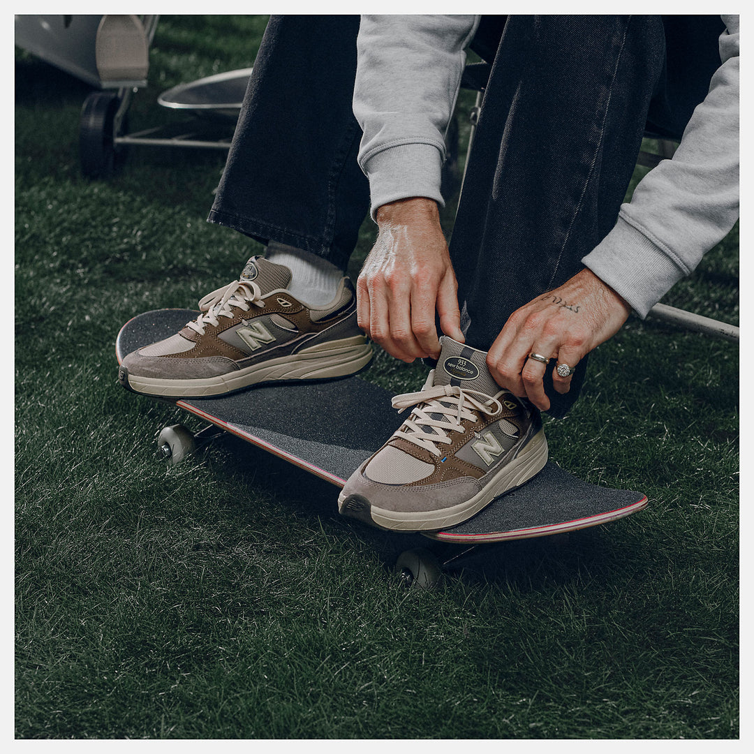 New Balance Numeric Reynolds 933 (Grey Day) UN933GRY