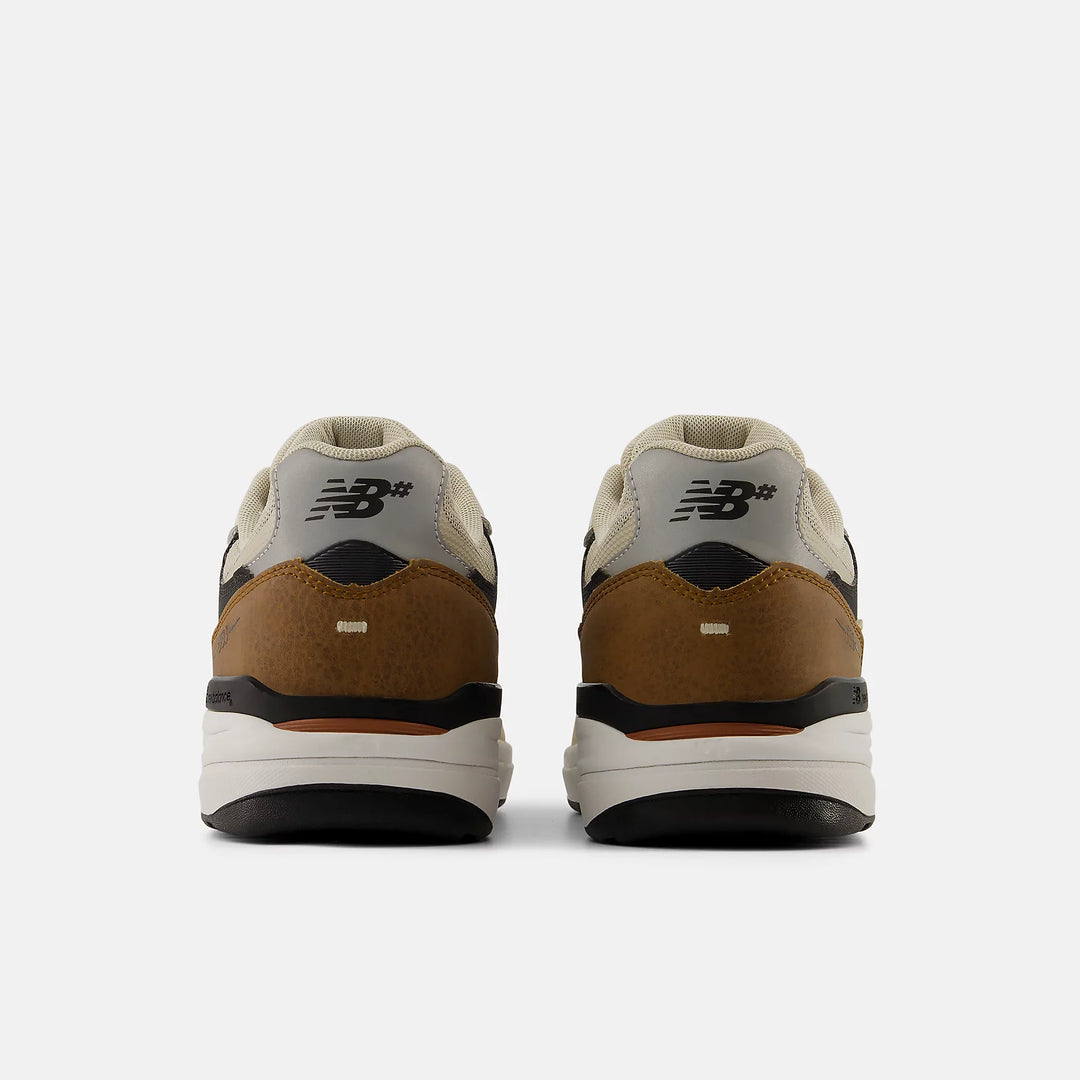 New Balance Numeric Reynolds 933 Quicksand/Sea Salt (UN933ONE)